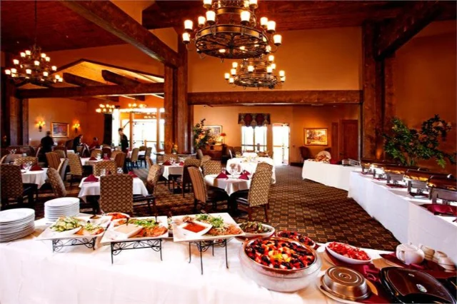 Country club and outdoor activities